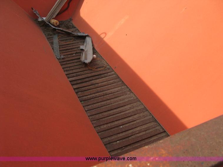 image for item H9496 Spreader Co. fiberglass sand spreader