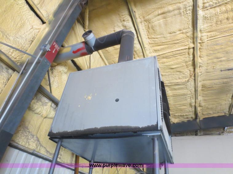 image for item I2199 Lanair waste oil heater