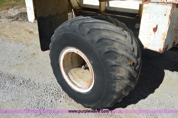 image for item I2958 1982 Chevrolet 70 fertilizer truck