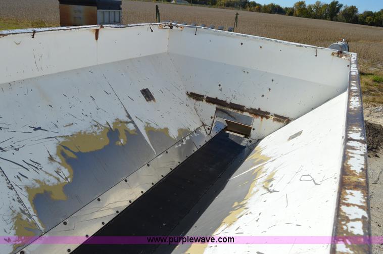 image for item I2958 1982 Chevrolet 70 fertilizer truck