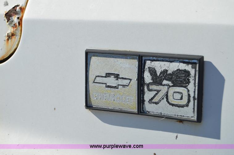 image for item I2958 1982 Chevrolet 70 fertilizer truck