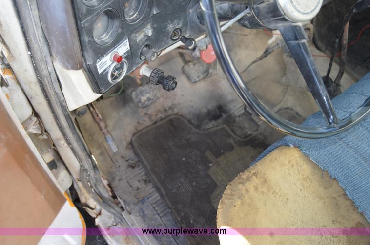 image for item I2958 1982 Chevrolet 70 fertilizer truck