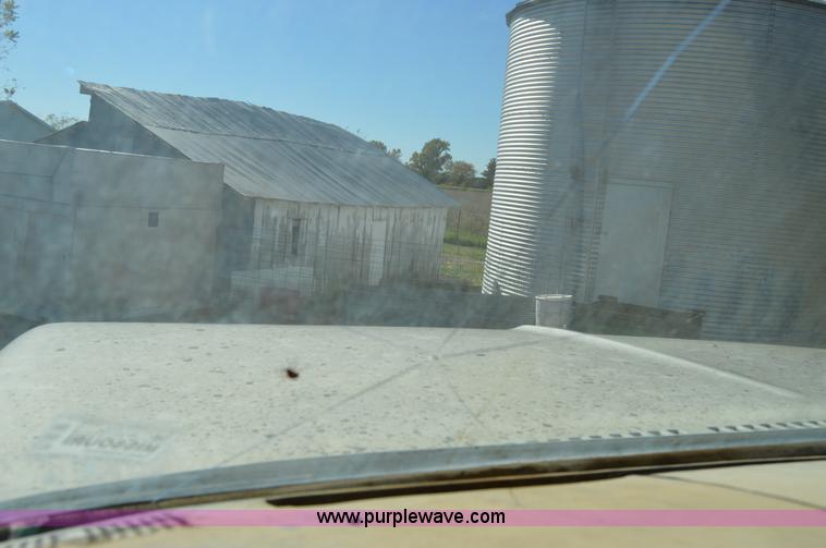 image for item I2958 1982 Chevrolet 70 fertilizer truck