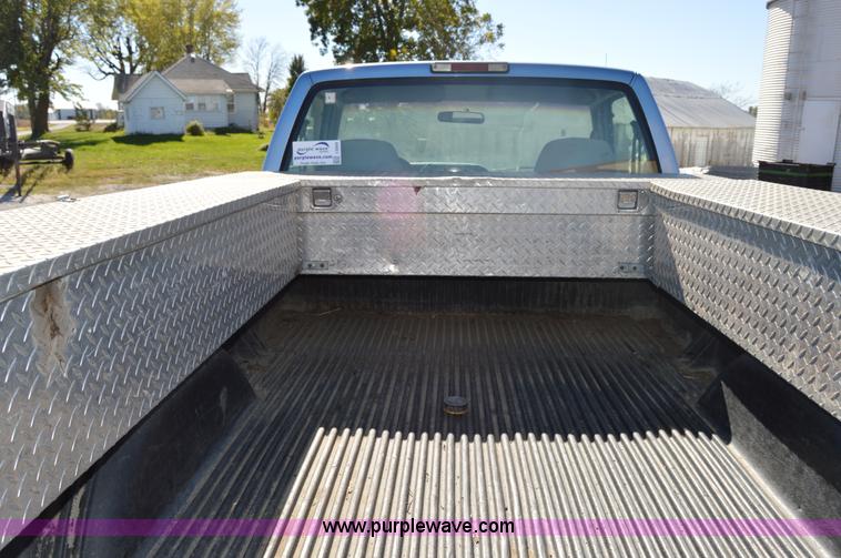 image for item I2959 1996 Chevrolet 2500 plow truck
