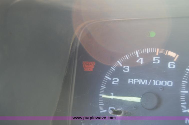 image for item I2959 1996 Chevrolet 2500 plow truck