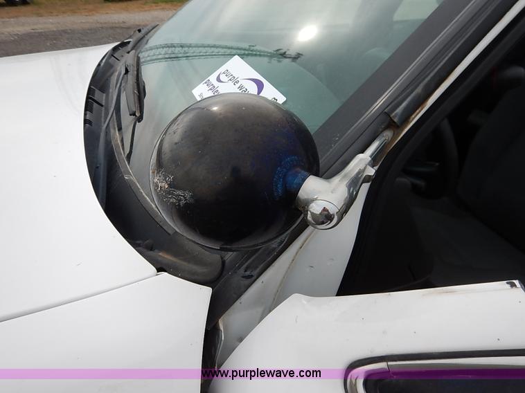 image for item I5318 2008 Ford Crown Victoria Police Interceptor