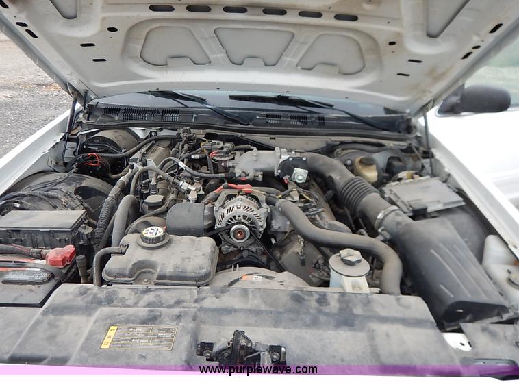 image for item I5318 2008 Ford Crown Victoria Police Interceptor
