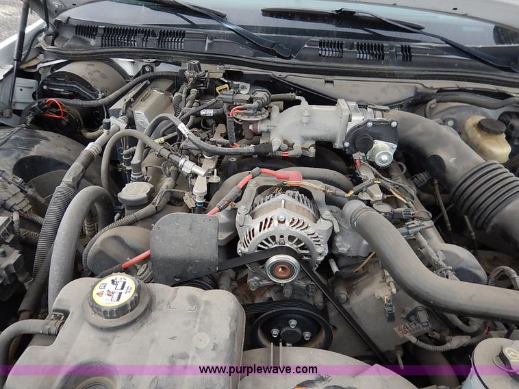 image for item I5318 2008 Ford Crown Victoria Police Interceptor