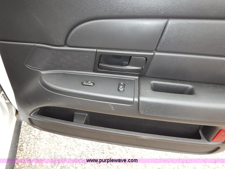 image for item I5318 2008 Ford Crown Victoria Police Interceptor