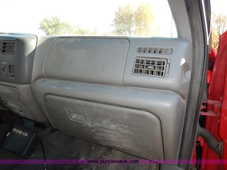 image for item I5324 2003 Ford F350 Super Duty XL flatbed pickup truck