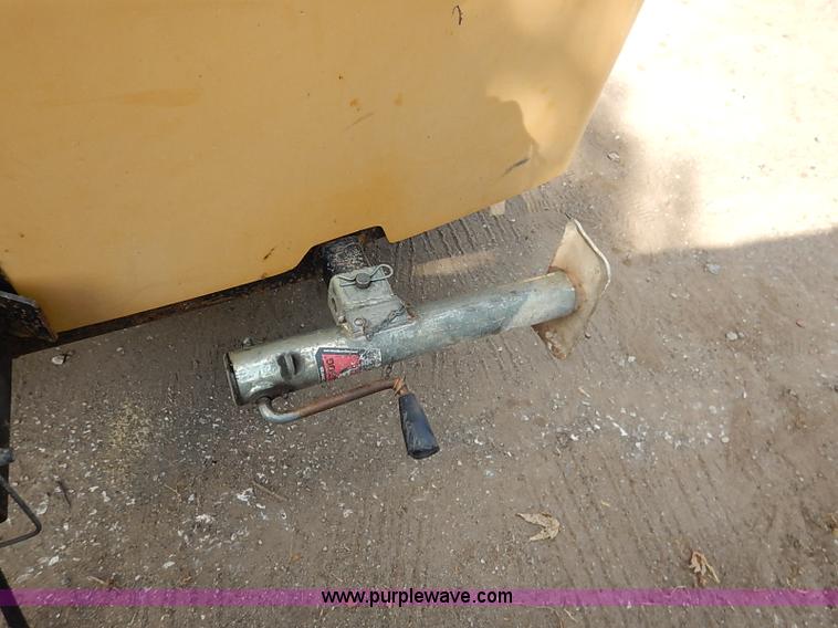 image for item I5343 Vermeer BC1000XL wood chipper