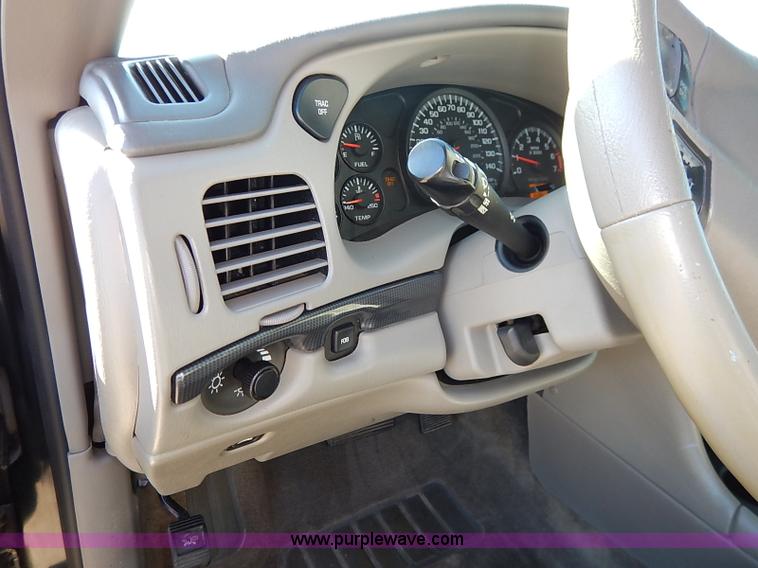 image for item I5356 2005 Chevrolet Impala LS