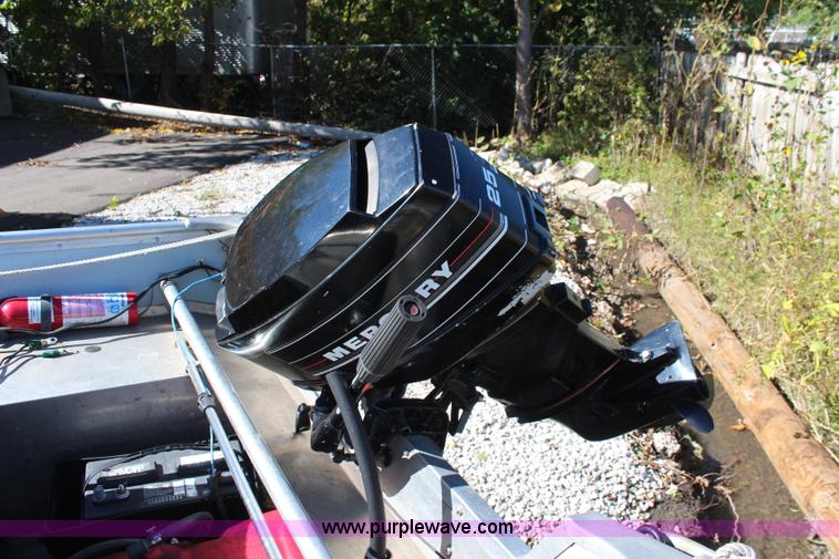 image for item I5882 1987 Lowe Jumbo 16' boat