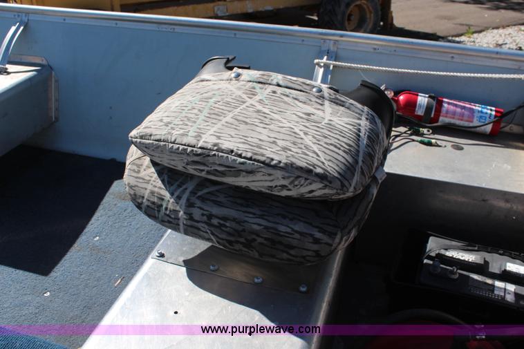 image for item I5882 1987 Lowe Jumbo 16' boat