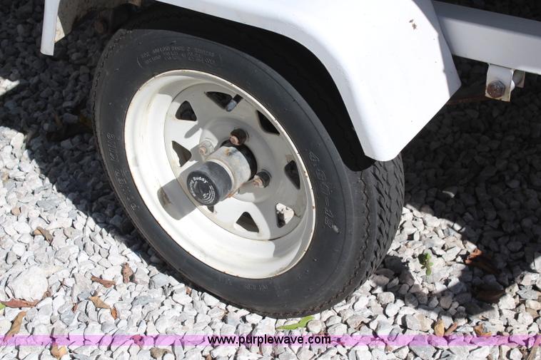 image for item I5882 1987 Lowe Jumbo 16' boat