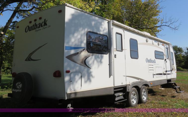 image for item I5895 2011 Keystone Outback Superlite camper