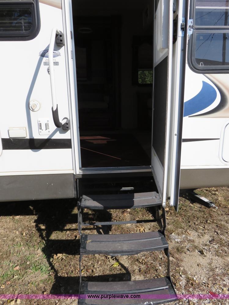 image for item I5895 2011 Keystone Outback Superlite camper