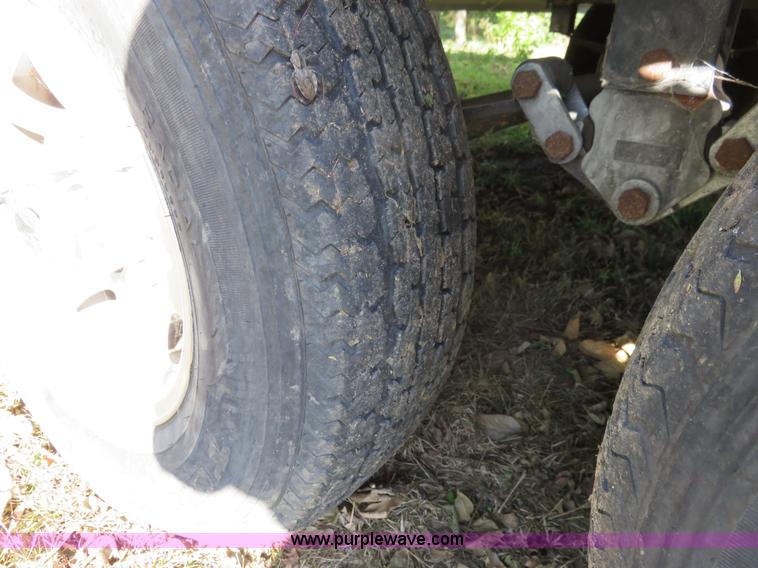 image for item I5895 2011 Keystone Outback Superlite camper