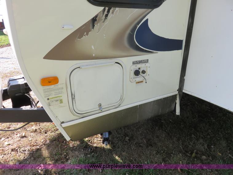 image for item I5895 2011 Keystone Outback Superlite camper