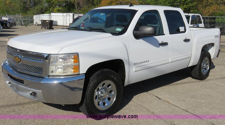 image for item I5896 2012 Chevrolet Silverado 1500 LS Crew Cab pickup truck