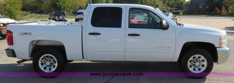 image for item I5896 2012 Chevrolet Silverado 1500 LS Crew Cab pickup truck