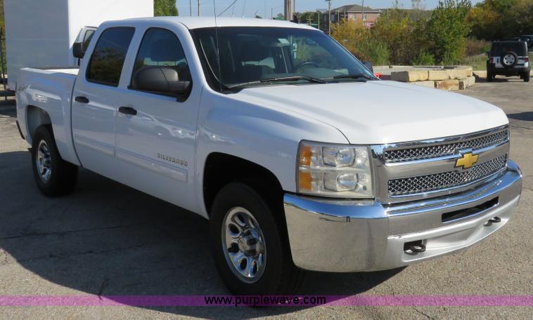 image for item I5896 2012 Chevrolet Silverado 1500 LS Crew Cab pickup truck