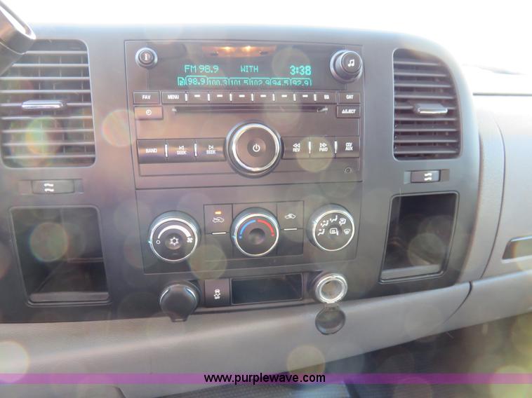 image for item I5896 2012 Chevrolet Silverado 1500 LS Crew Cab pickup truck