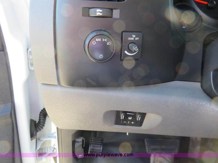 image for item I5896 2012 Chevrolet Silverado 1500 LS Crew Cab pickup truck