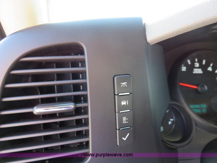 image for item I5896 2012 Chevrolet Silverado 1500 LS Crew Cab pickup truck