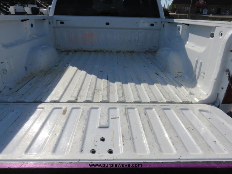 image for item I5896 2012 Chevrolet Silverado 1500 LS Crew Cab pickup truck