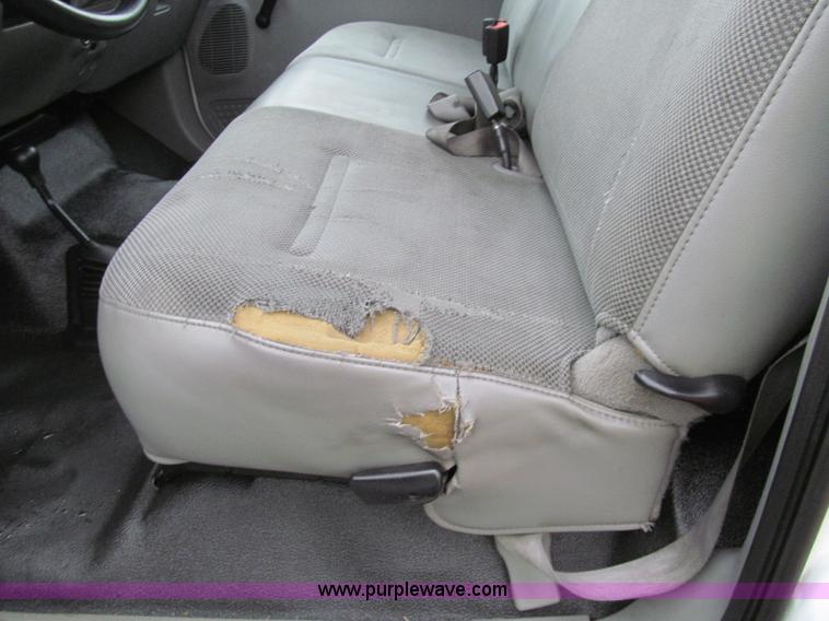 image for item I8723 2006 Ford F550 service truck