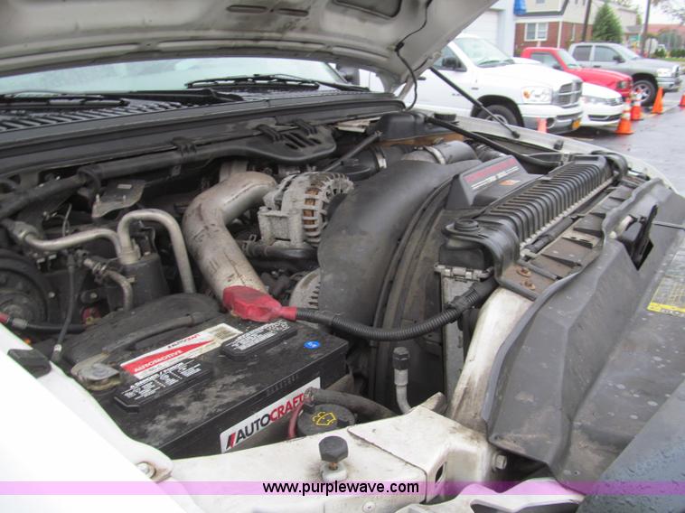 image for item I8723 2006 Ford F550 service truck