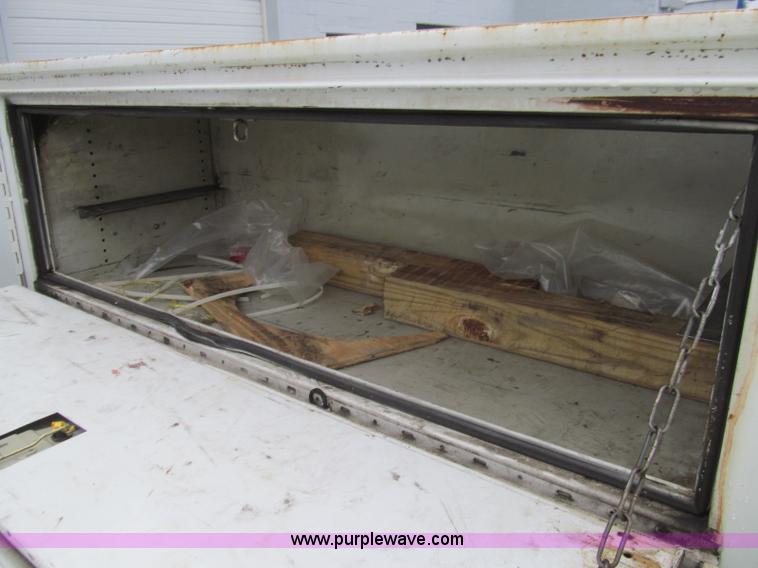 image for item I8723 2006 Ford F550 service truck