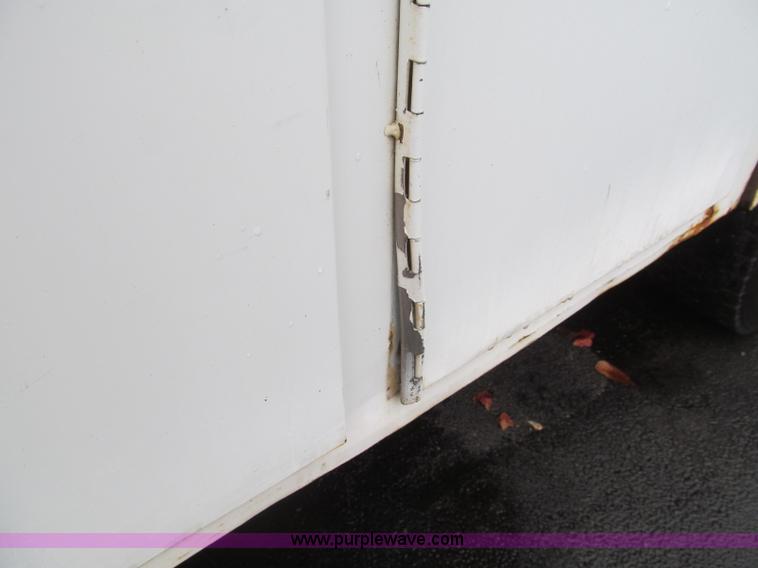 image for item I8723 2006 Ford F550 service truck