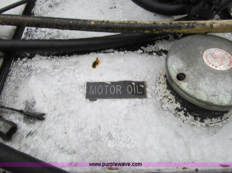 image for item I8723 2006 Ford F550 service truck