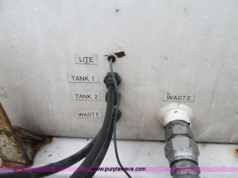 image for item I8723 2006 Ford F550 service truck