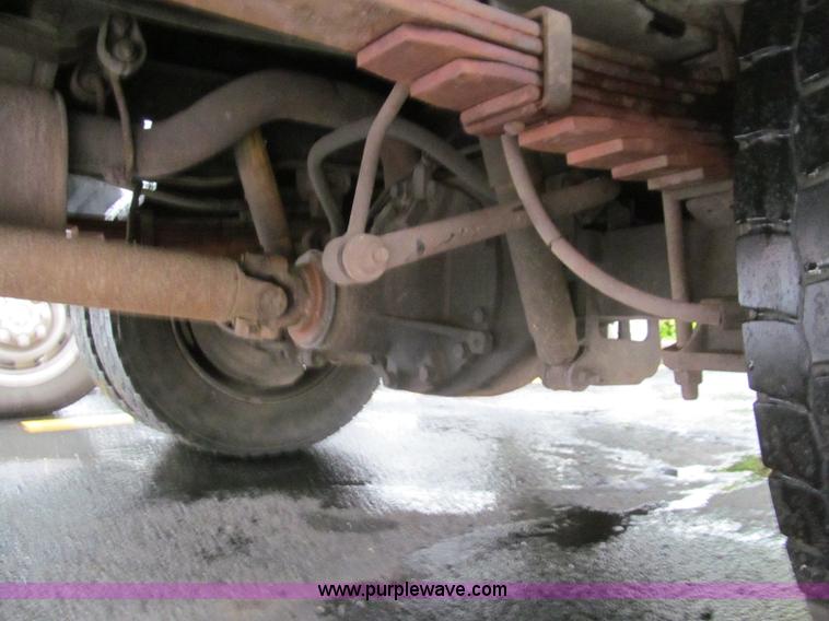 image for item I8723 2006 Ford F550 service truck