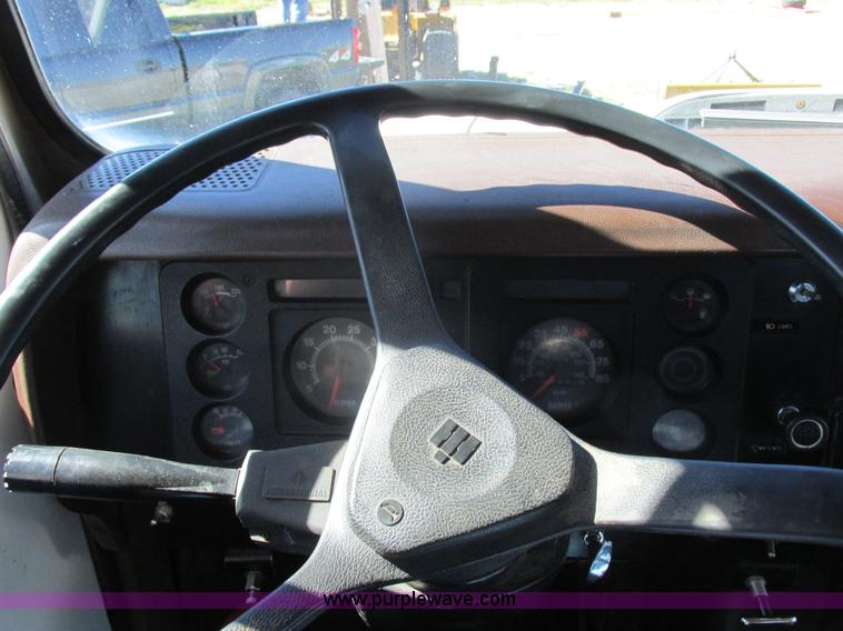 image for item I8908 1983 International 1954 rollback truck