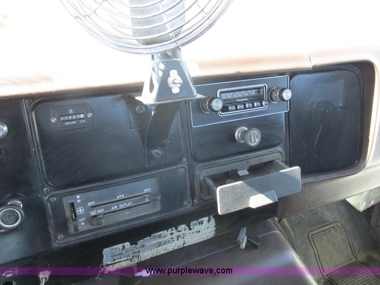 image for item I8908 1983 International 1954 rollback truck