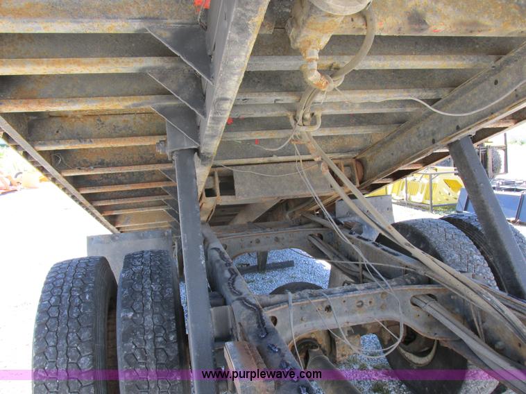 image for item I8908 1983 International 1954 rollback truck