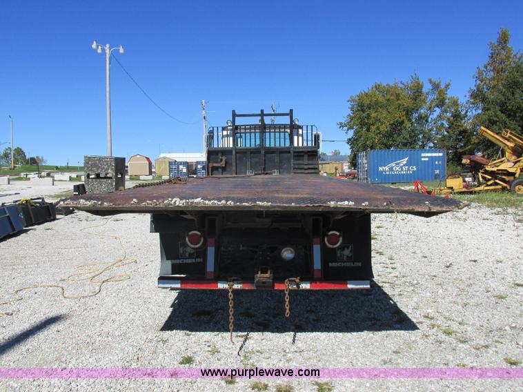 image for item I8908 1983 International 1954 rollback truck