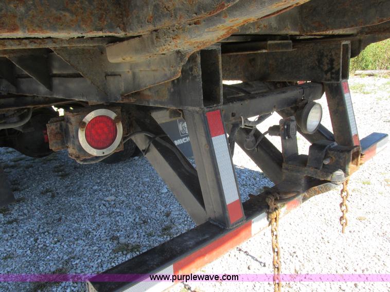 image for item I8908 1983 International 1954 rollback truck