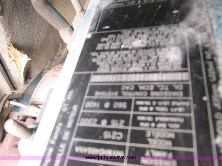 image for item I8911 2002 International 4300 propane truck