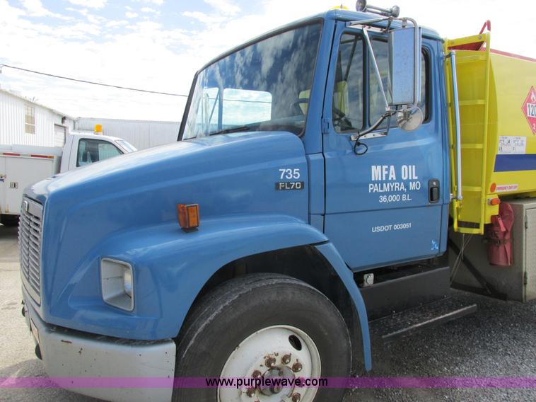 image for item I8912 1997 Freightliner FL70 fuel truck