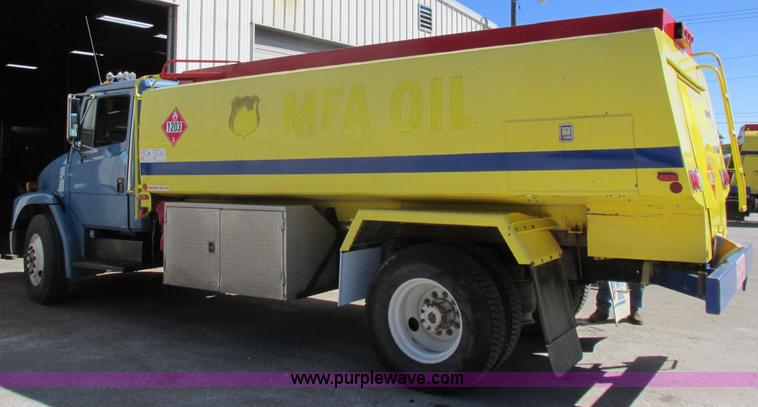 image for item I8912 1997 Freightliner FL70 fuel truck