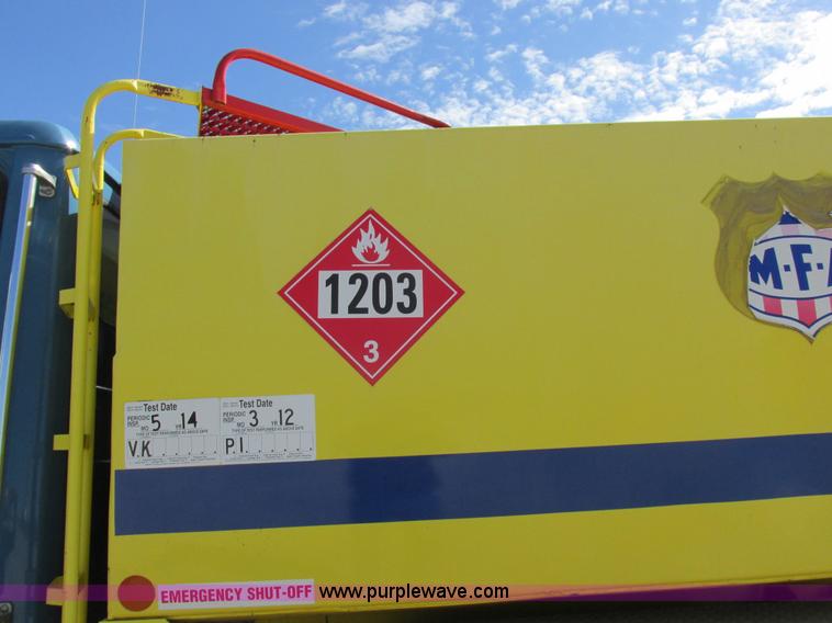 image for item I8912 1997 Freightliner FL70 fuel truck