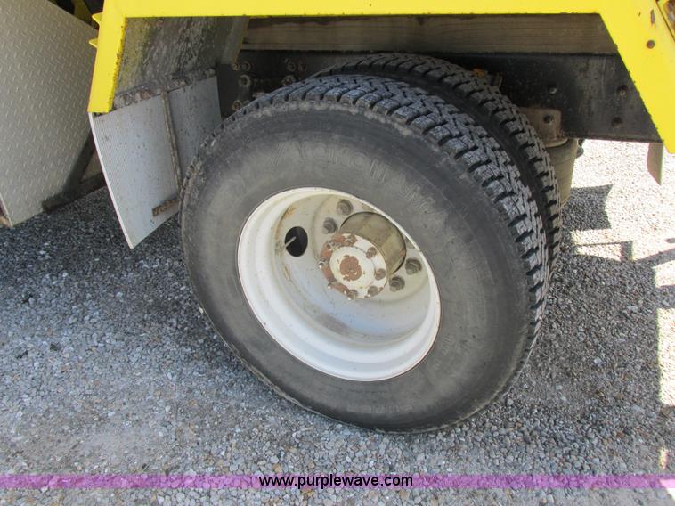 image for item I8912 1997 Freightliner FL70 fuel truck