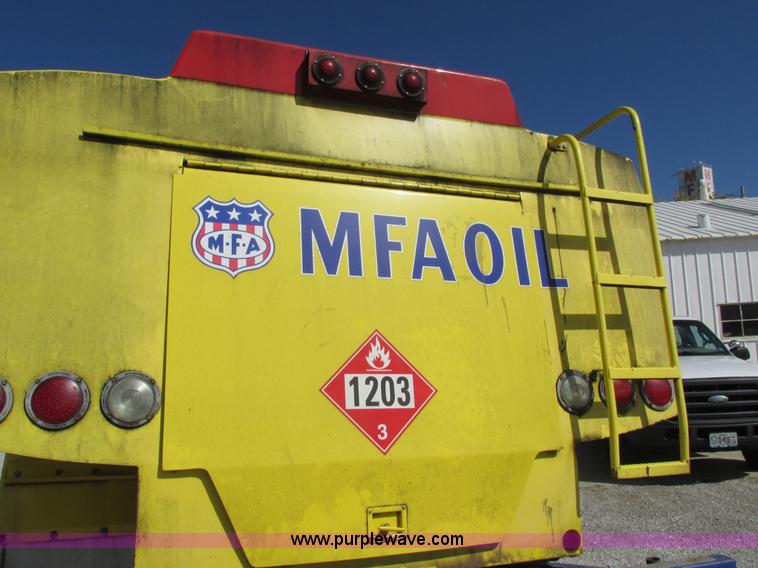 image for item I8912 1997 Freightliner FL70 fuel truck