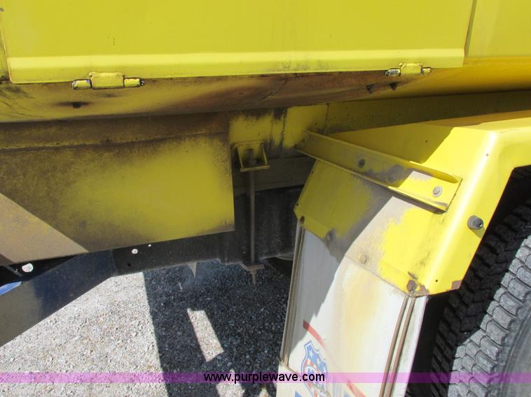 image for item I8912 1997 Freightliner FL70 fuel truck