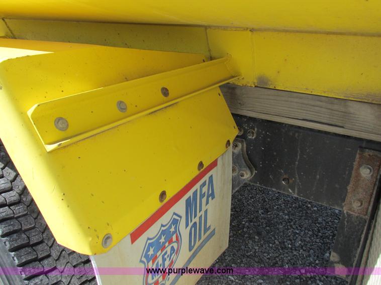 image for item I8912 1997 Freightliner FL70 fuel truck